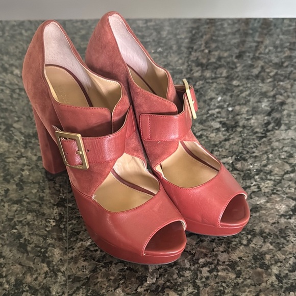 Michael Kors Red Platform chunky Suede Heels EUC 9 - Picture 4 of 15